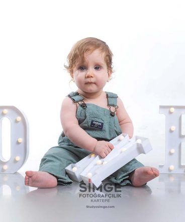 cocuk-fotografcisi-1-yas-cocuk-cekimi-kartepe-fotografci Çocuk Fotoğraf Çekimi - 1 Yaş Çekim konsepti - Kartepe Fotoğrafçı Simge Fotoğrafçılık